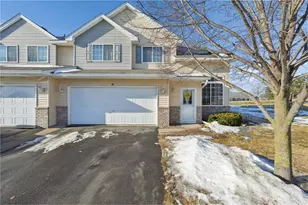 3574 Sterling Heights Dr, River Falls, WI 54022 - Photo 2