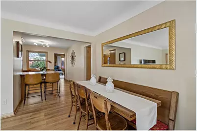 993 Hyacinth Avenue, Saint Paul, MN 55106 - Photo 14