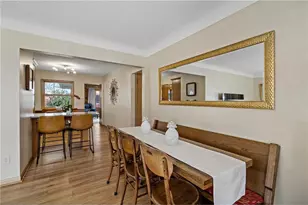 993 Hyacinth Ave, Saint Paul, MN 55106 - Photo 14