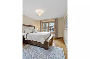 993 Hyacinth Ave, Saint Paul, MN 55106 - Photo 28