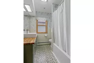 993 Hyacinth Ave, Saint Paul, MN 55106 - Photo 26