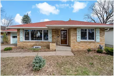 993 Hyacinth Avenue, Saint Paul, MN 55106 - Photo 6