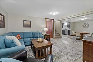 993 Hyacinth Ave, Saint Paul, MN 55106 - Photo 36