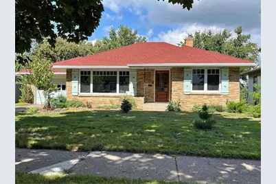 993 Hyacinth Avenue, Saint Paul, MN 55106 - Photo 1