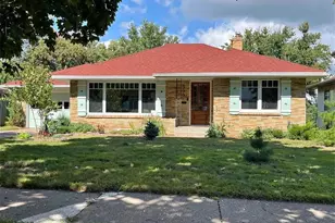 993 Hyacinth Ave, Saint Paul, MN 55106 - Photo 1