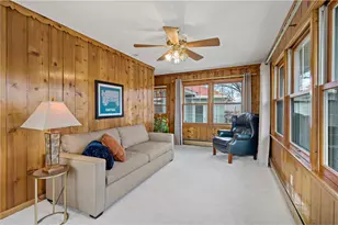 993 Hyacinth Ave, Saint Paul, MN 55106 - Photo 24