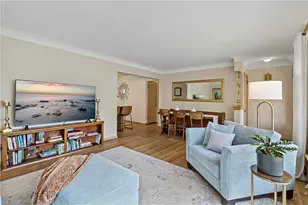 993 Hyacinth Ave, Saint Paul, MN 55106 - Photo 12