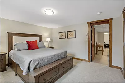 993 Hyacinth Avenue, Saint Paul, MN 55106 - Photo 46