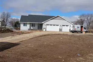 918 Co Rd T, Hammond Township, WI 54015 - Photo 2