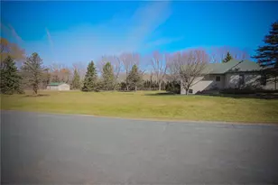 N8889 1031st St, River Falls, WI 54022 - Photo 10