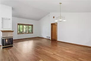 704 Spruce Dr, Hudson, WI 54016 - Photo 10