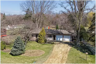 694 Glover Road, River Falls, WI 54022 - Photo 32