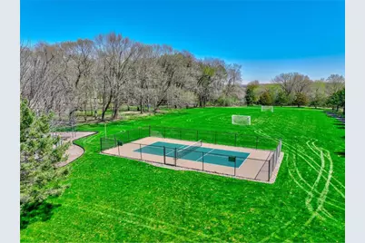 327 Lindsay Road, Hudson, WI 54016 - Photo 48