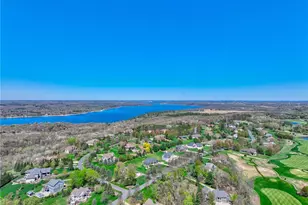 327 Lindsay Rd, Troy Township, WI 54016 - Photo 6