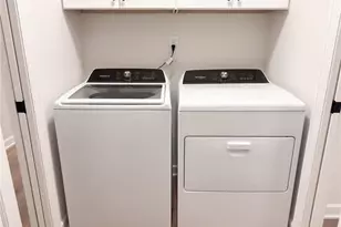 718 S Division St, Warren Township, WI 54023 - Photo 12