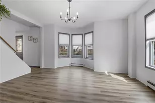 921 11th St, Menomonie, WI 54751 - Photo 10