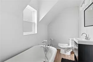921 11th St, Menomonie, WI 54751 - Photo 16