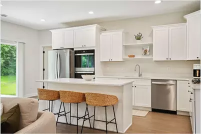 710 South Division Street, Warren Township, WI 54023 - Photo 14