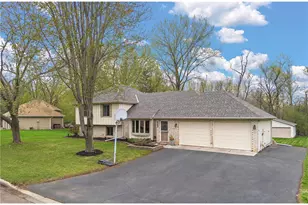 4589 Saddlewood Dr, Minnetonka, MN 55345 - Photo 4