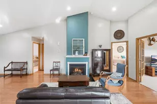 320 Willink Dr, Baldwin, WI 54002 - Photo 4