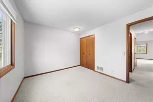 995 Heritage Ct, Saint Paul, MN 55127 - Photo 26