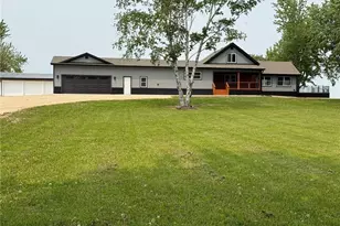 1616 130th Ave, New Richmond, WI 54017 - Photo 2