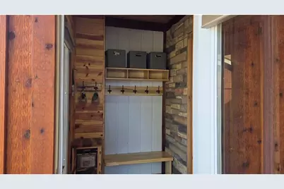 722 Pine Street, Hudson, WI 54016 - Photo 8