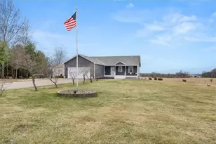 38616 Pine Ave, Center City, MN 55012 - Photo 36