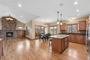 2288 Greenwood Valley Dr, River Falls, WI 54022 - Photo 12