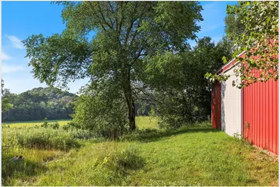 W6650 690th Avenue, Beldenville, WI 54003 - Photo 22