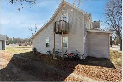 1520 8th Street, Menomonie, WI 54751 - Photo 4