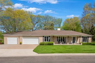 707 Madalyn Ct, Durand, WI 54736 - Photo 2
