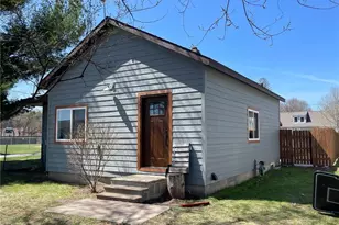 1819 9th St, Menomonie, WI 54751 - Photo 20