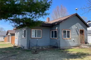 1819 9th St, Menomonie, WI 54751 - Photo 2