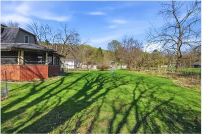 435 Jefferson Street, Eau Claire, WI 54701 - Photo 20