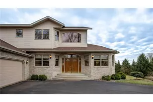 E5110 Interlachen Blvd, Eleva, WI 54738 - Photo 2