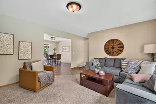 4437 Old Wells Rd, Eau Claire, WI 54703 - Photo 4