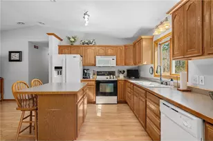 4225 Eagles Nest Rd, Jackson Township, WI 54893 - Photo 6