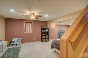 922 Ridge Pass, Hudson, WI 54016 - Photo 32