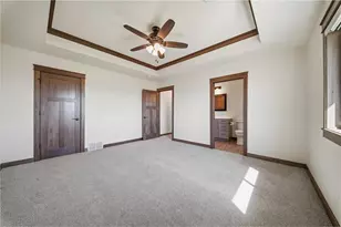4911 Field Crest Ln, Eau Claire, WI 54701 - Photo 18