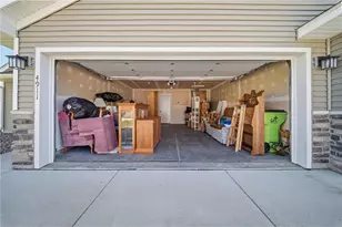 4911 Field Crest Ln, Eau Claire, WI 54701 - Photo 24