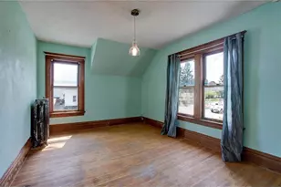 302 E Main St, Durand, WI 54736 - Photo 28