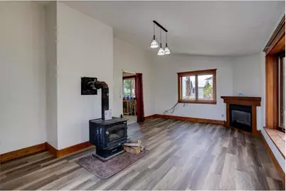 302 E Main Street, Durand, WI 54736 - Photo 16
