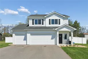 1305 Violet St, New Richmond, WI 54017 - Photo 1