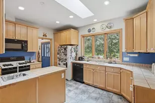 481 Sleepy Hollow Dr, Kinnickinnic Township, WI 54023 - Photo 16