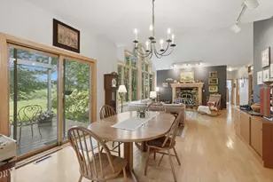 481 Sleepy Hollow Dr, Kinnickinnic Township, WI 54023 - Photo 14