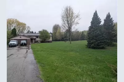 1480 24th Street, Saint Joseph, WI 54082 - Photo 2