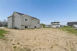 278 Eagle Ridge Dr, Roberts, WI 54023 - Photo 24