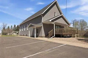 104 Barker St, Rice Lake, WI 54868 - Photo 4