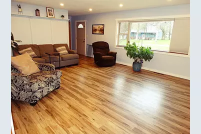 812 Barker Street, Rice Lake, WI 54868 - Photo 12